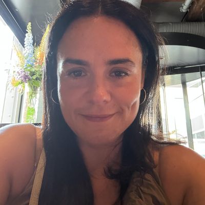 Sofia, 46