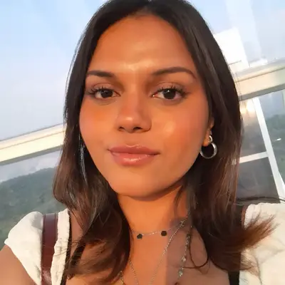 Leilani, 26