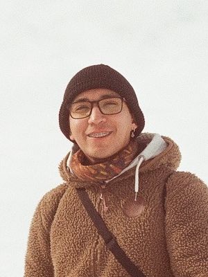 Pedro, 32