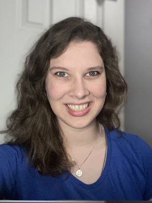 Veronica, 30