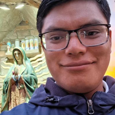 Luis, 23
