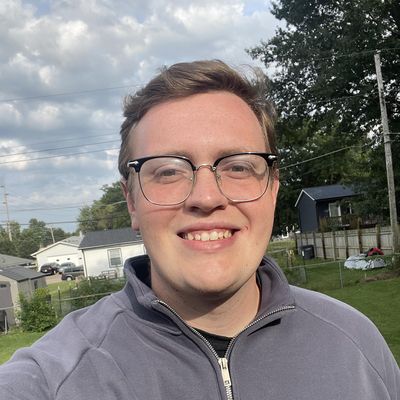 TJ, 27