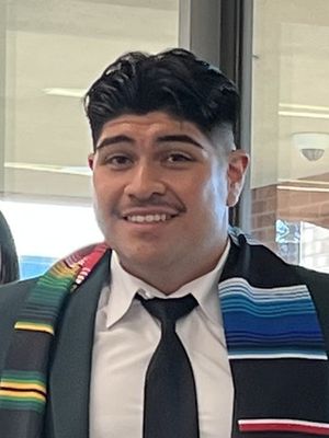 Alfonso, 24