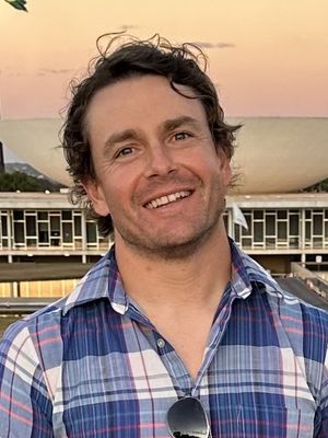 Drew, 39