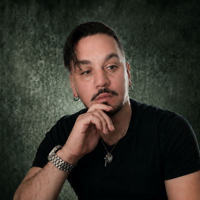 Vincent, 36
