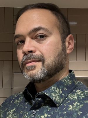 Logan, 42