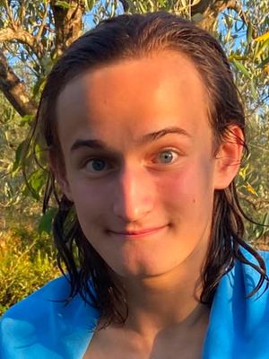 Luca Maria, 18