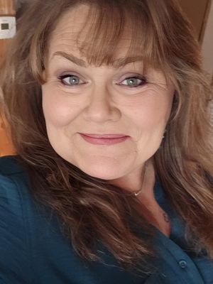 Amy, 50