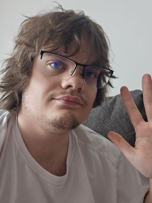 Ashton, 24