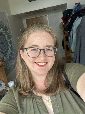 Jackie, 24