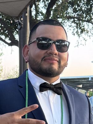 Cristian, 28