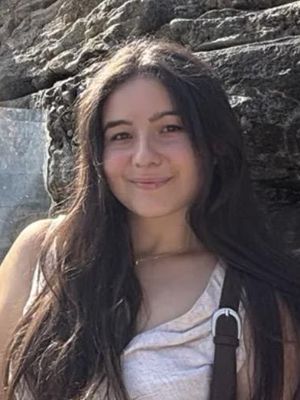 Pilar, 22