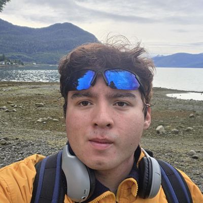 Jose, 24