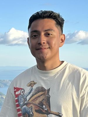 Moises, 29