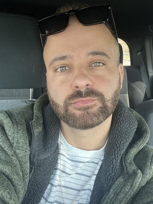 Jean, 36