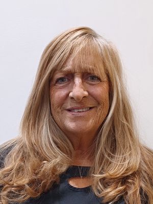 Mary Beth, 68