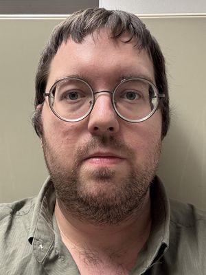 Benjamin, 34