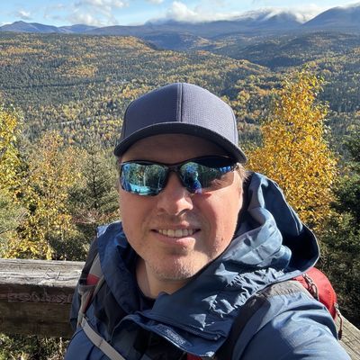 Dominic, 43