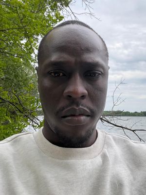 Fredrick, 33