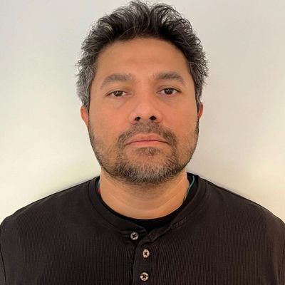 Gavin, 51