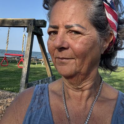 Donna, 73