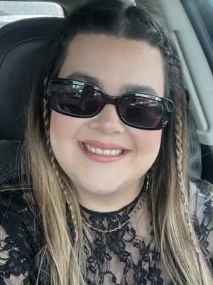 Brittney, 27