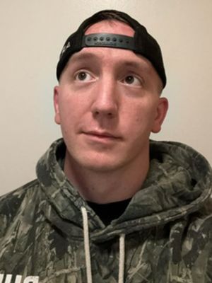 Brendan, 32