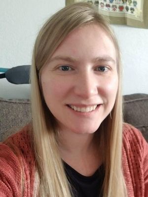 Leslee, 39
