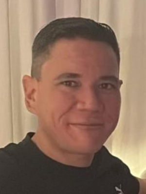 Jose, 38