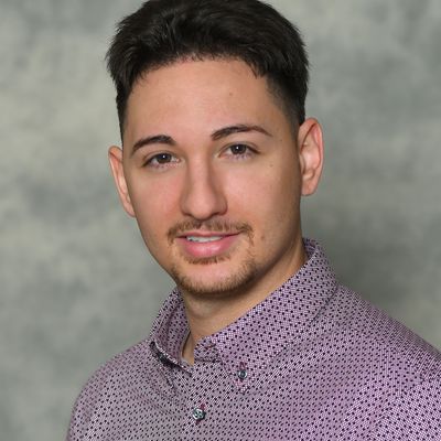 Ryan, 34