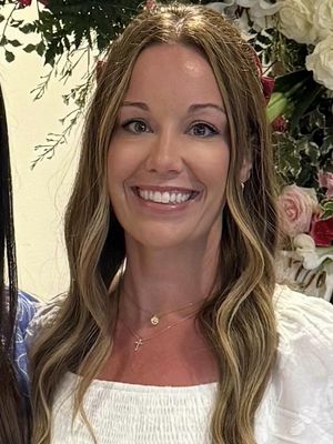 Ashley, 35