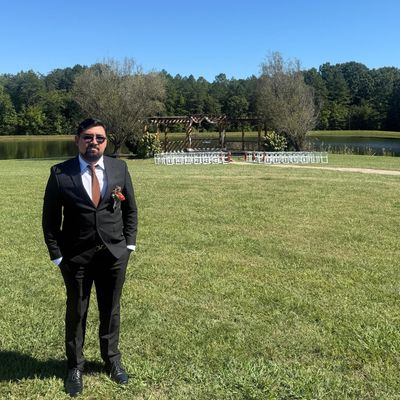 Christian, 30
