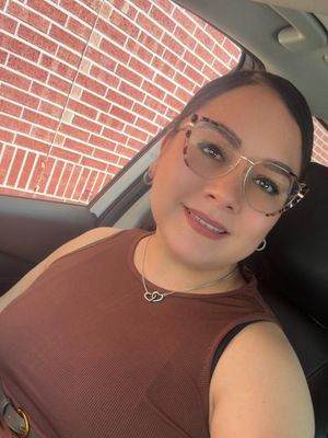 Yolanda, 35