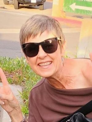 Lisa, 61