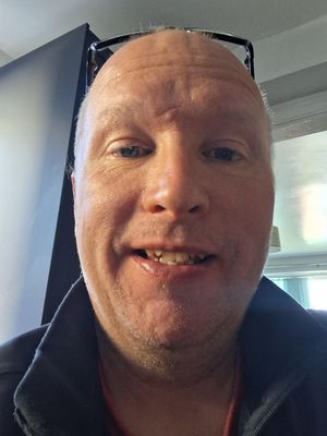 Ian, 48