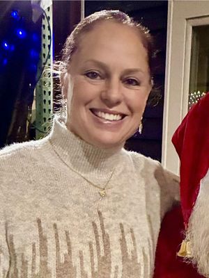 Donna, 56