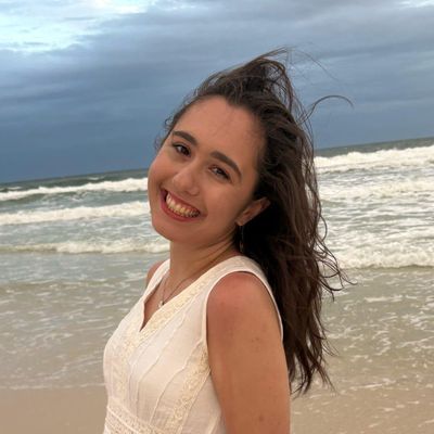 Alexa, 22