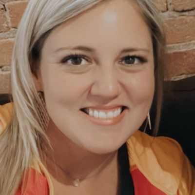 Rebecca, 39