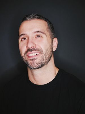 Tyler, 37