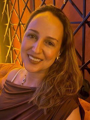 Beatriz, 46