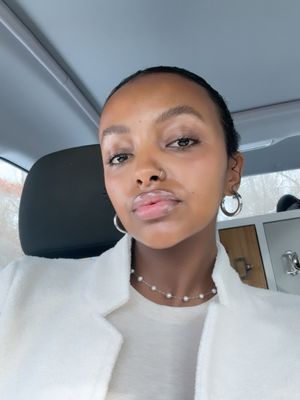 Beni, 24