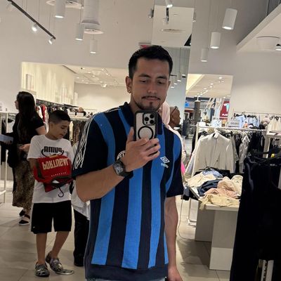 Jose, 31
