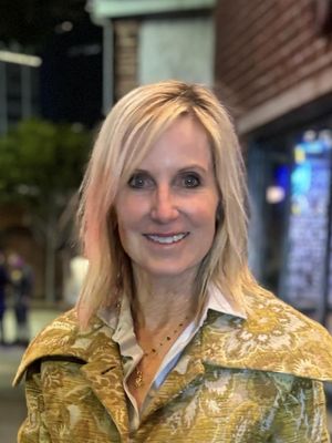 Megan, 64