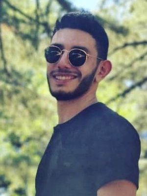 Mark, 25