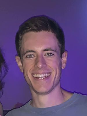 Sean, 26