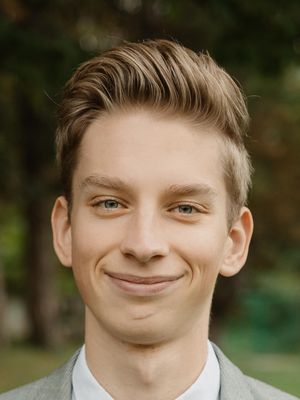 Jakub, 25