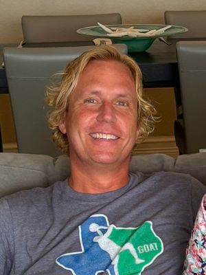 Mickey, 44