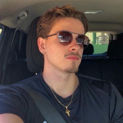 Jose Manuel, 23