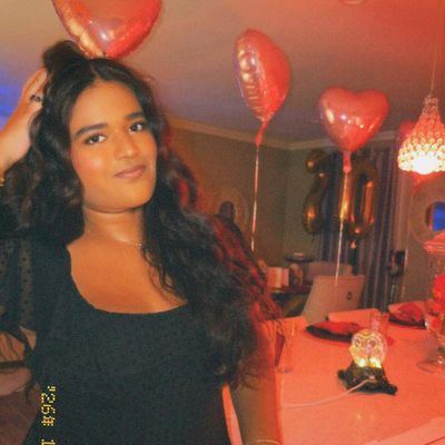 Jennifer, 20