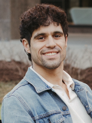 Tomas, 31